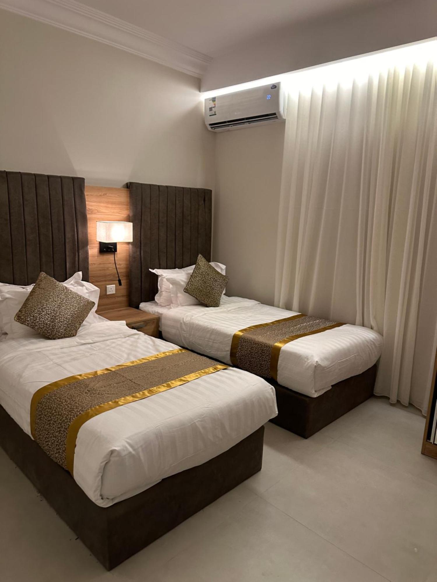 ลาเวนท์ พาร์ค โฮเทล สวีท Hotel เจดดาห์ ภายนอก รูปภาพ